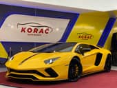 Lamborghini Aventador S  LP 740-4