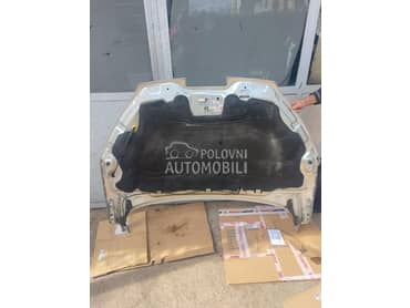 Tapcir haube za Peugeot 407