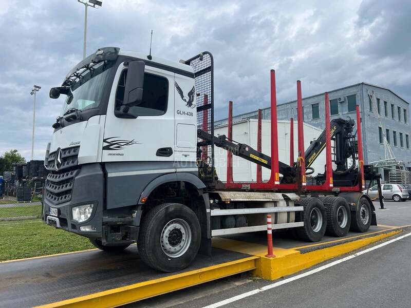 Mercedes Benz Arocs 3258