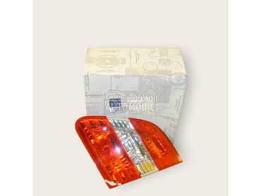 Stop svetlo desno unutrašnje za Mercedes Benz A 140, A 150, A 160 ... od 2004. do 2012. god.