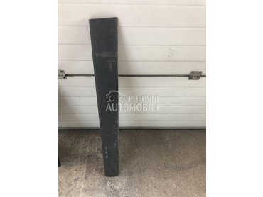 Lajsna ispod levih vrata za Audi Q5 od 2008. do 2012. god.