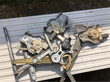 PODIZAČI STAKLA za Toyota Corolla od 2002. do 2006. god.