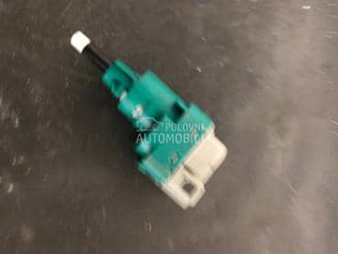 Prekidac kocnice stop svetla za Audi Q7 od 2005. do 2014. god.