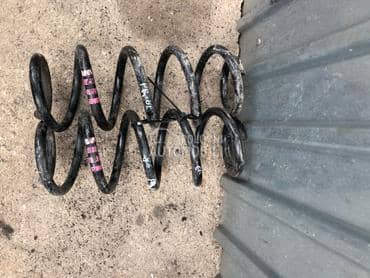 Prednje opruge 2.0 za Audi A4 od 2004. do 2008. god.