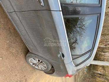 zadnja leva  vrata za Citroen C4 od 2010. do 2015. god.