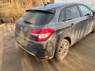 polustranica za Citroen C4 od 2010. do 2015. god.