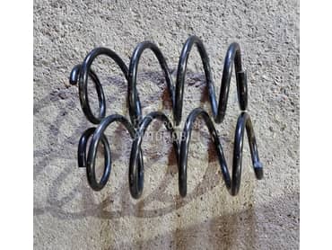 Prednje opruge za Nissan X-Trail od 2014. do 2021. god.