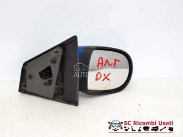 Desni retrovizor za Renault Clio od 2009. do 2012. god.