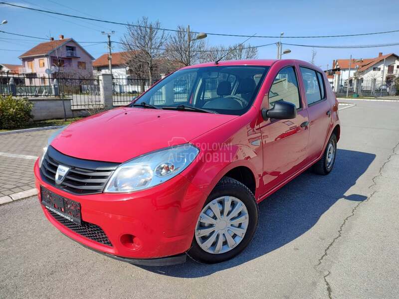 Dacia Sandero 1.5dci 2004. god. -  kompletan auto u delovima