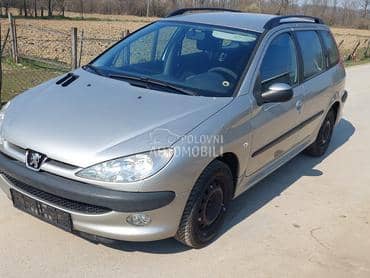 Gepek vrata za Peugeot 206