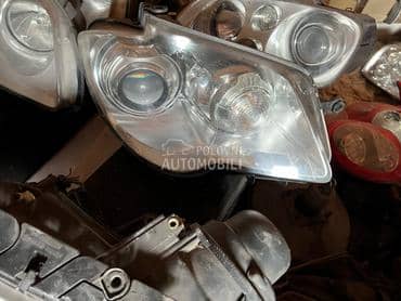 Far Ksenon fabrički za Volkswagen Touran od 2006. do 2009. god.
