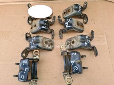 sarke vrata za Nissan Navara, Pathfinder od 2005. do 2012. god.