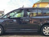 Volkswagen Touran A K C I J A
