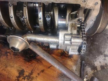 uljna pumpa za golf 5 BKD za Volkswagen Golf 5, Passat B6 od 2003. do 2008. god.