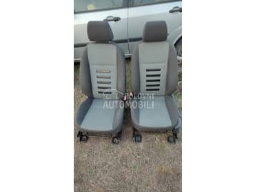 Sedista za Ford Focus od 2003. do 2011. god.