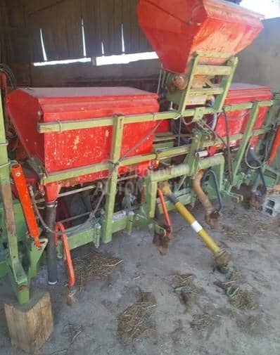 Nodet Pneumassem 4 reda sa koševima