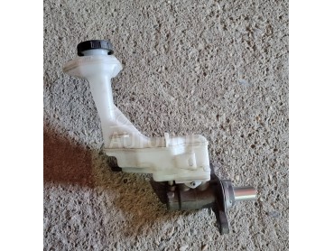 Glavni kocioni cilindar za Nissan X-Trail od 2014. do 2021. god.