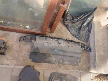 Sus pleh ispod branika za Peugeot 407