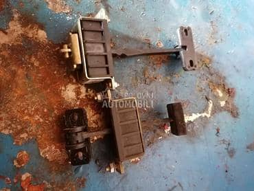 granicnici za Mercedes Benz C 220 od 2000. do 2008. god.