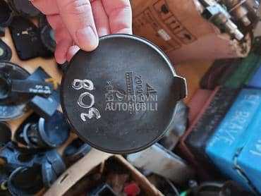 Poklopac fara za Peugeot 308