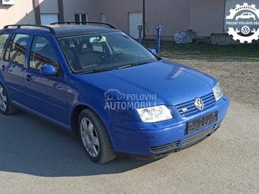 Volkswagen Bora V5 -  kompletan auto u delovima