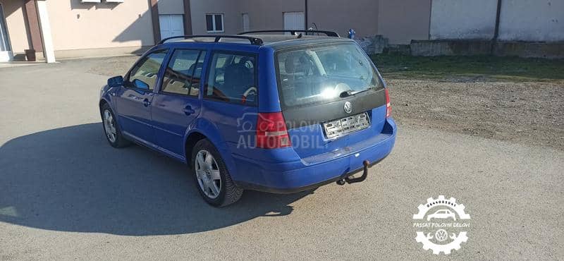 Volkswagen Bora V5 -  kompletan auto u delovima