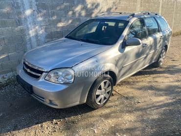 Chevrolet Lacetti -  kompletan auto u delovima