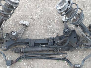 Prednji trap za BMW 323