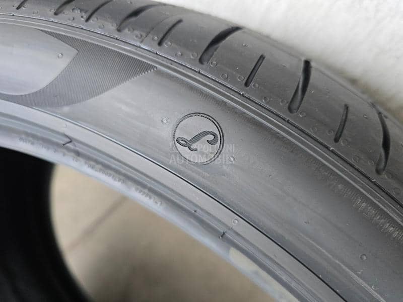 Pirelli 325/30 R23 Letnja