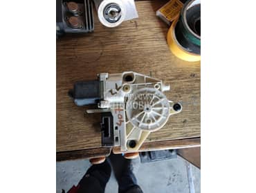 Motor zad.levog podizacaKARAVA za Peugeot 407