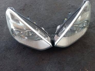 Farovi za Ford S-Max za 2012. god.