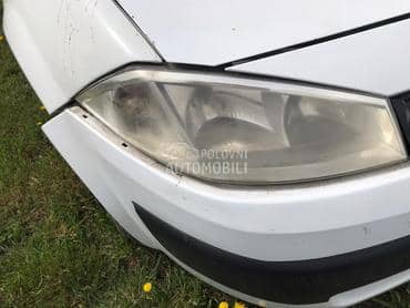 Desni far megan 2 za Renault Megane
