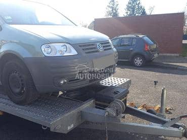 Farovi kompletni ocuvani za Volkswagen Caddy od 2003. do 2009. god.