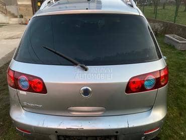 Fiat Croma -  kompletan auto u delovima