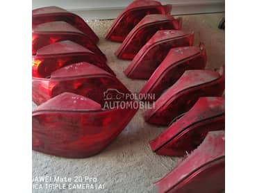 Stop svetla za Peugeot 307 od 2005. do 2008. god.