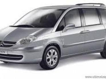 Citroen C8 Delovi 2010. god. -  kompletan auto u delovima