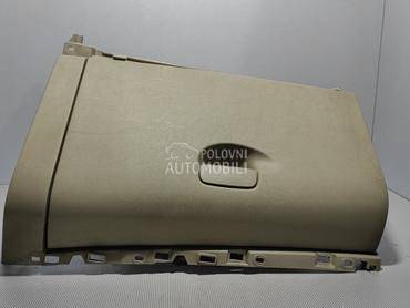 KASETA za Volkswagen Golf 5