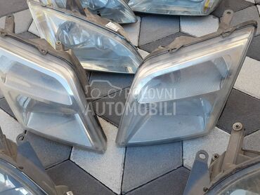 farovi za Ford Tourneo Connect od 2004. do 2006. god.