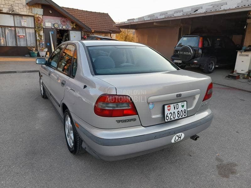 Volvo S40 1.8b