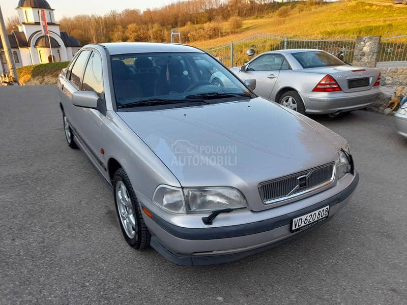 Volvo S40 1.8b