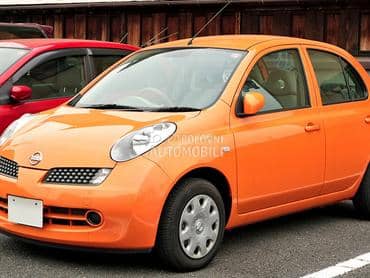 Centralna-sredisnja konzola za Nissan Micra od 2002. do 2010. god.