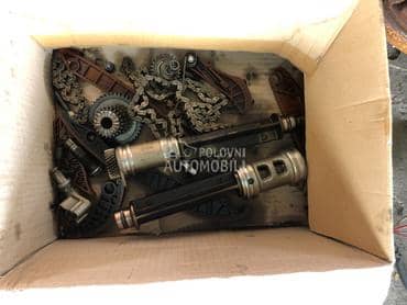 BALANSER u bloku za benzinca za Audi A4, A5, A6 ... od 2007. do 2014. god.