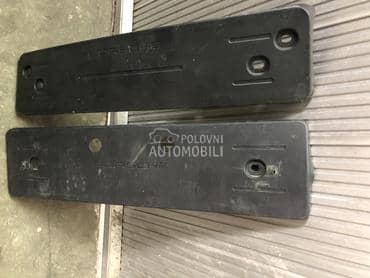 Nosac tablice za Porsche Cayenne od 2018. do 2022. god.