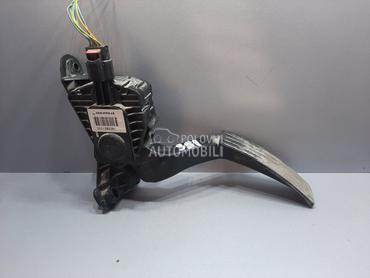 PAPUCICA GASA za Ford Ranger