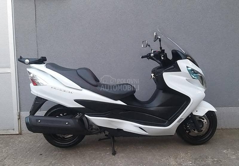 Suzuki Burgman 400
