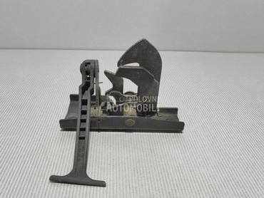 BRAVA HAUBE za Mercedes Benz E Klasa