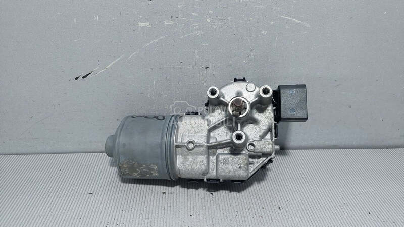 MOTORIC PREDNJEG BRISACA