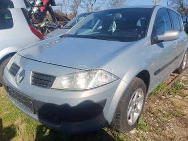Renault Megane II 1.9dCi -  kompletan auto u delovima