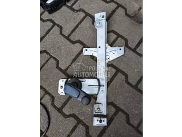 Zadnji desni podizac  OBICAN za Peugeot 207