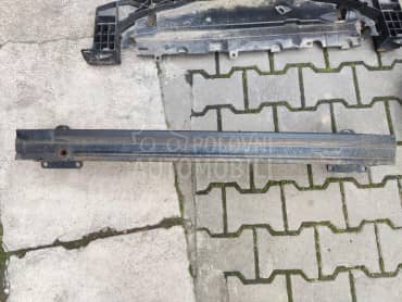 Prednja sina branika za Peugeot 207